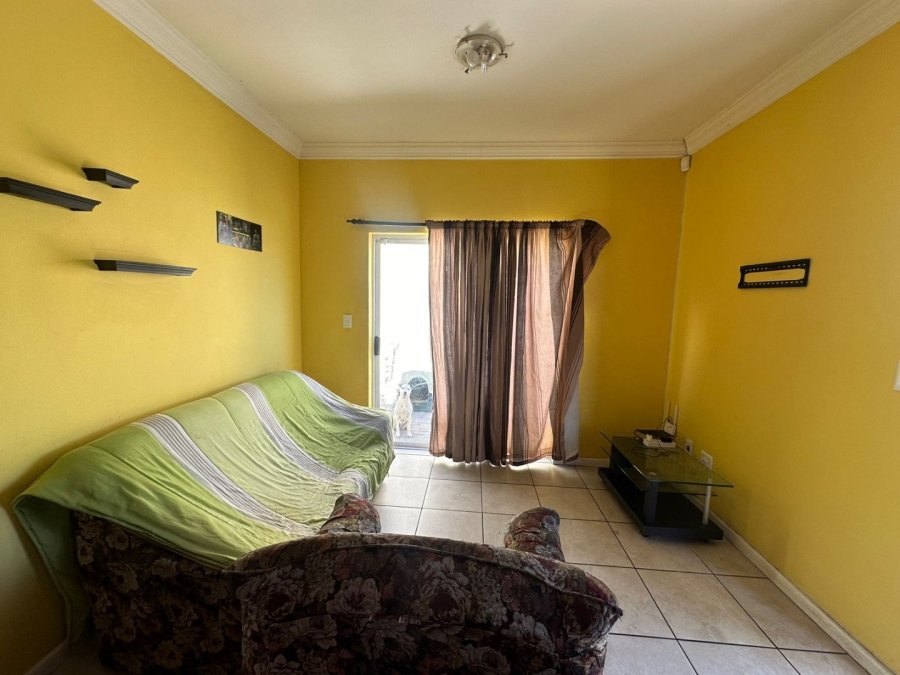 2 Bedroom Property for Sale in Gaylee Western Cape